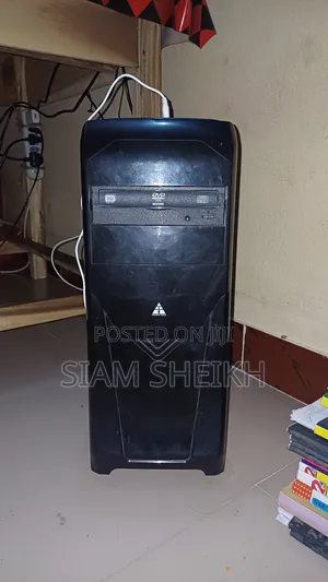 Desktop Computer 4GB Intel HDD 500GB