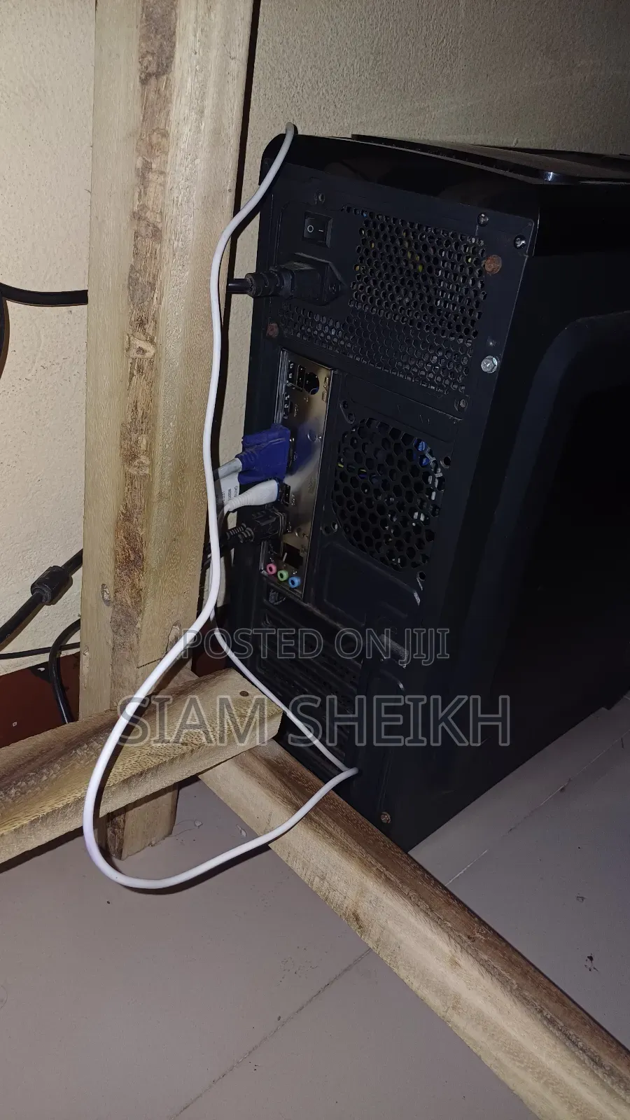 Desktop Computer 4GB Intel HDD 500GB