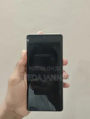 Photo - New Google Pixel 7 Pro 128 GB Green