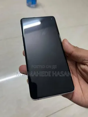 Photo - Samsung Galaxy S10 128 GB Silver