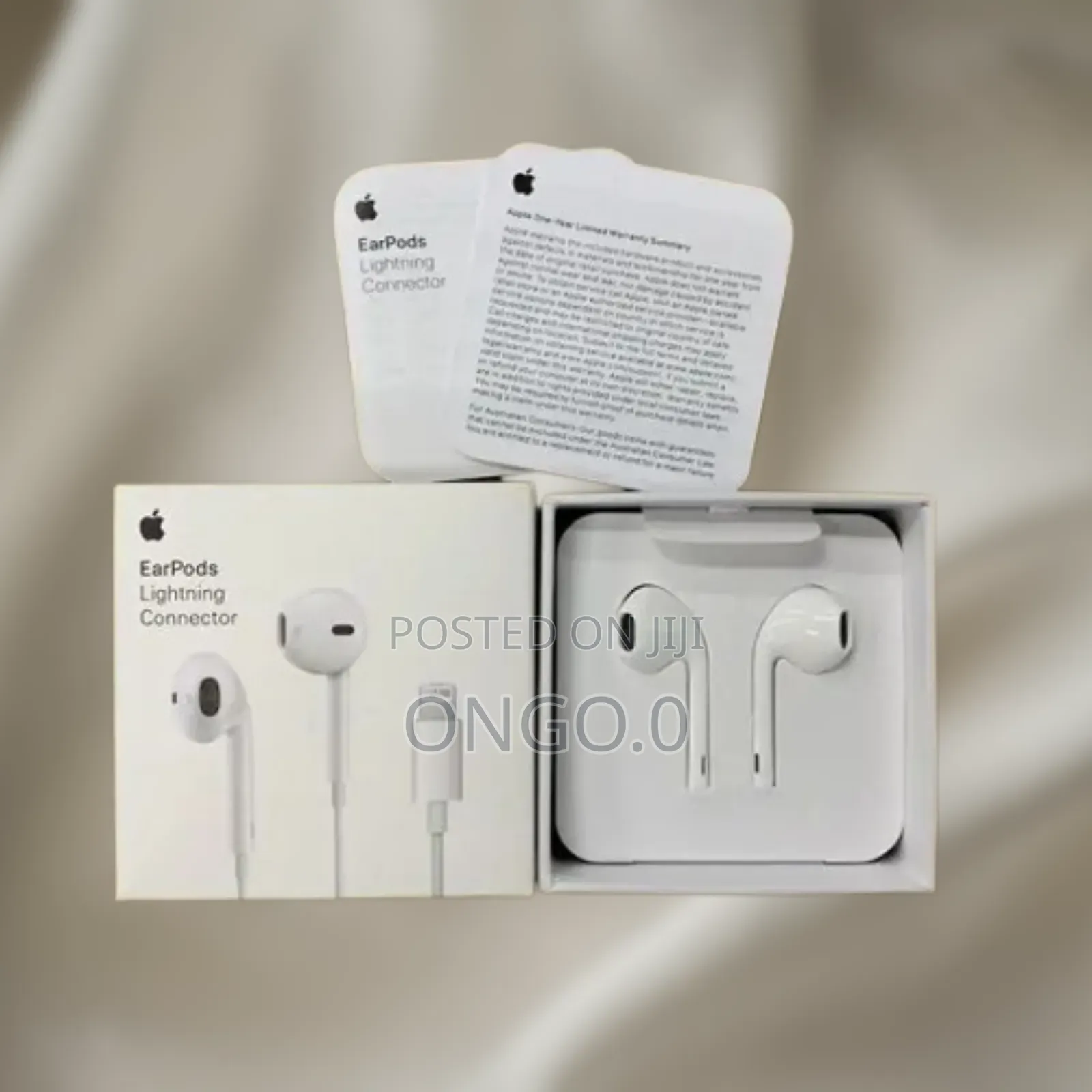 Apple Earpods ( Lighting Connector )