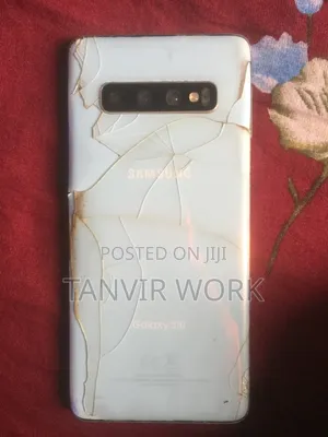 Photo - Samsung Galaxy S10 128 GB White