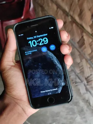 Apple iPhone 8 64 GB Red