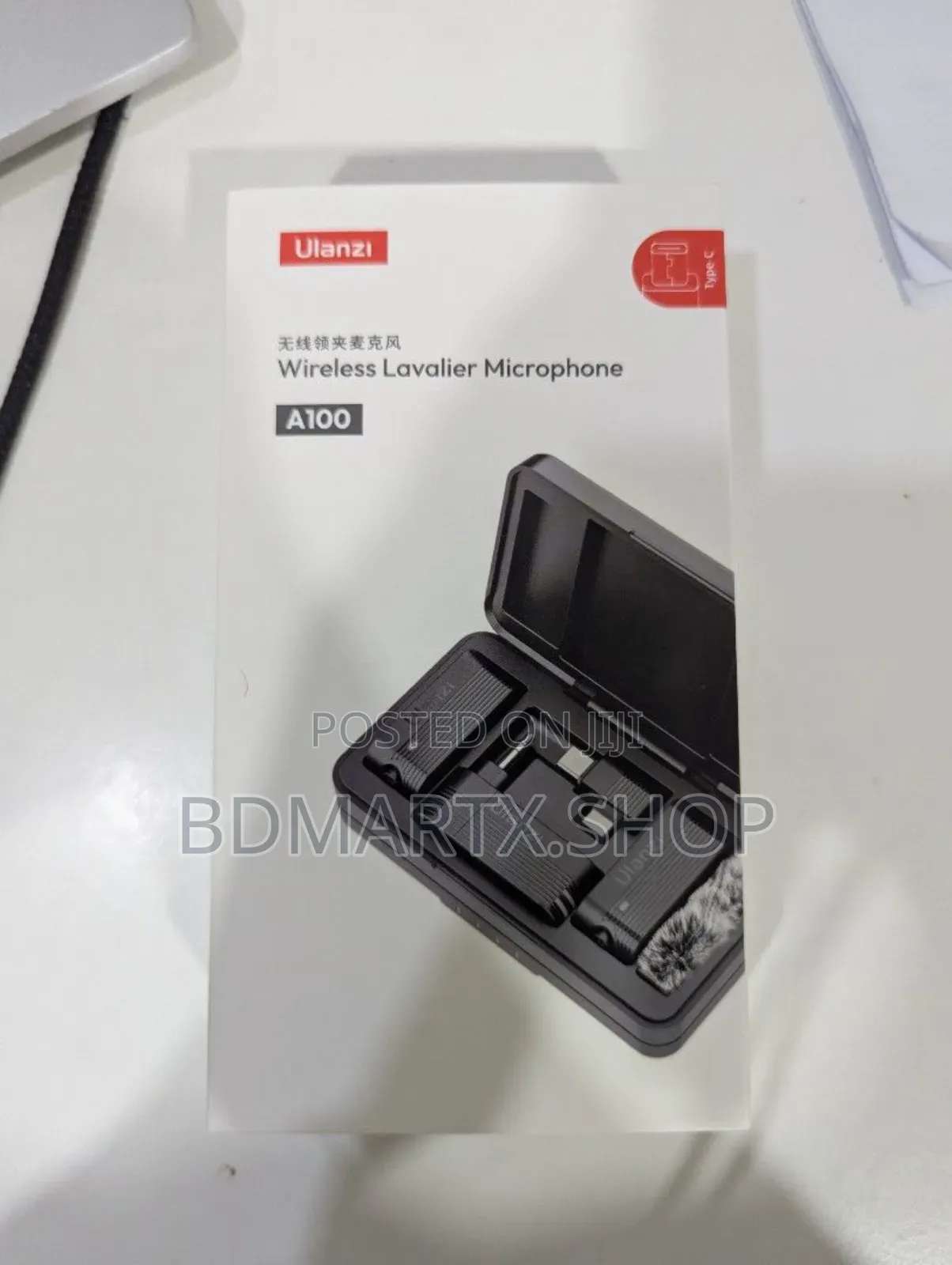 Ulanzi A100 Wireless Lavalier Microphone