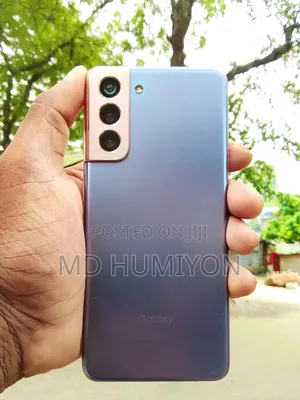 Photo - Samsung Galaxy S21 5G 256 GB Bronze