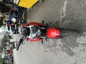TVS Apache 160 4V 2022 Red