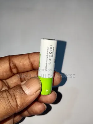 Smarttools 1.5v Aa Rechargeable Battery With a Type-C Charging Cable.