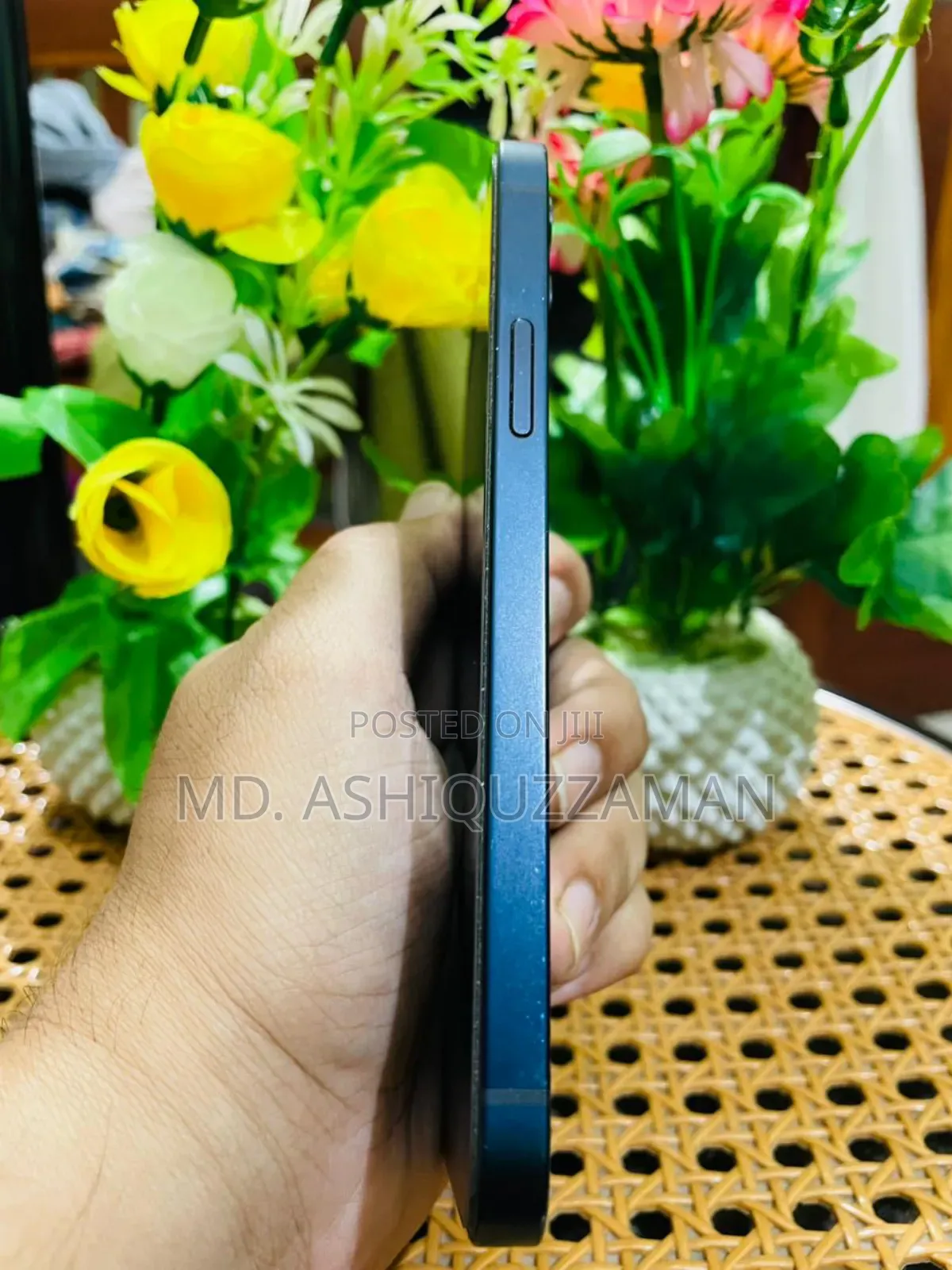 Apple iPhone 12 64 GB Black