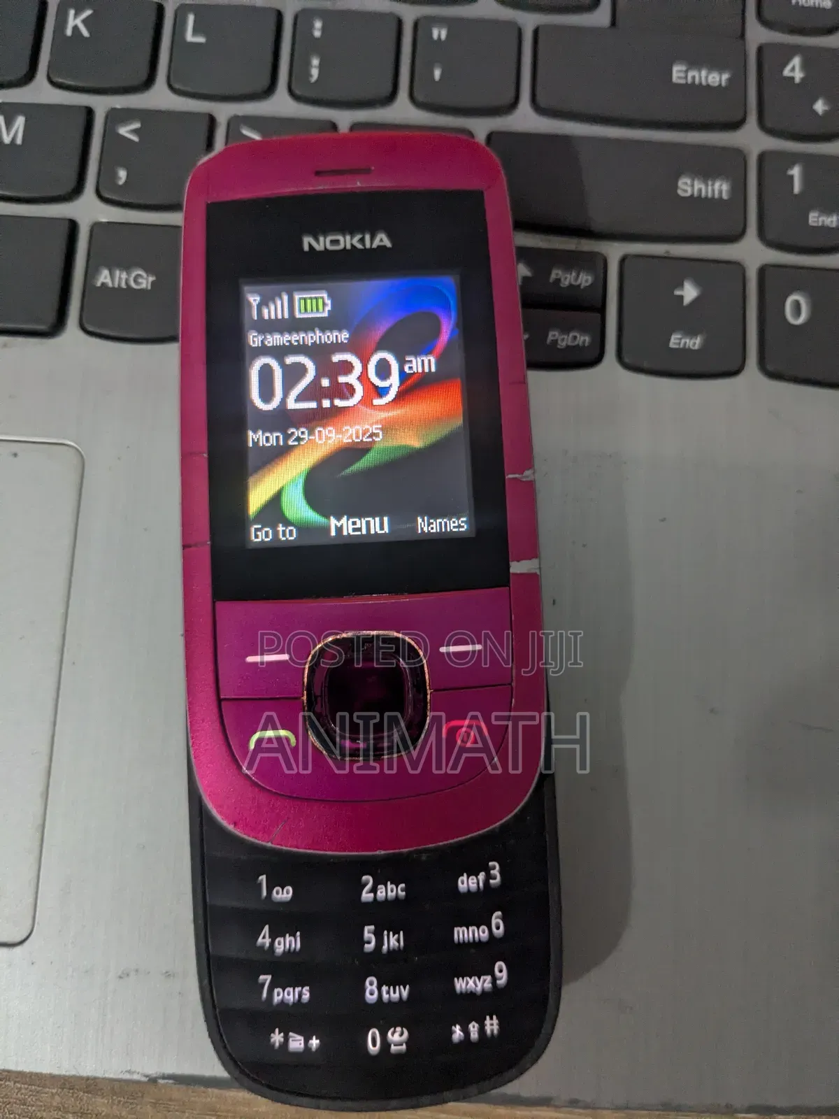 Nokia 2220 slide Pink