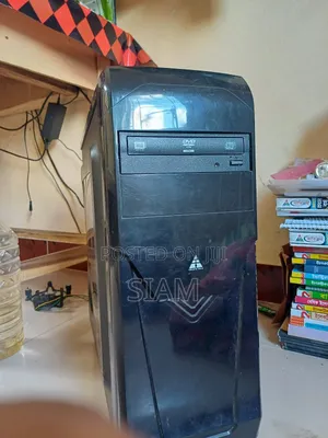 Desktop Computer 4GB Intel HDD 500GB