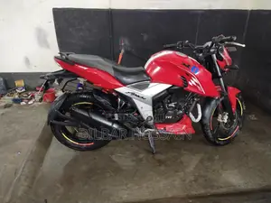TVS Apache 160 4V 2021 Red