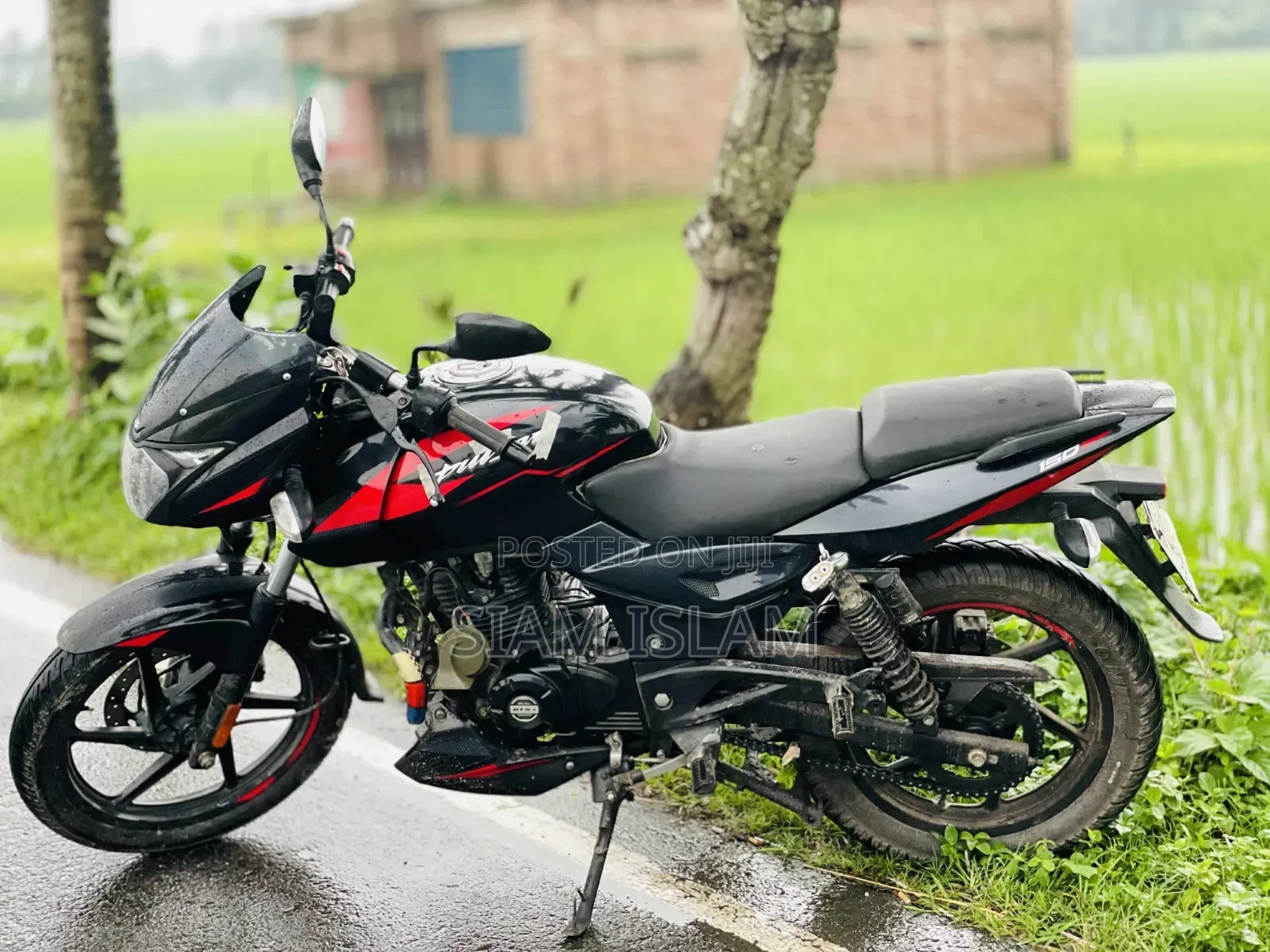 Bajaj Pulsar 150 2023 Black