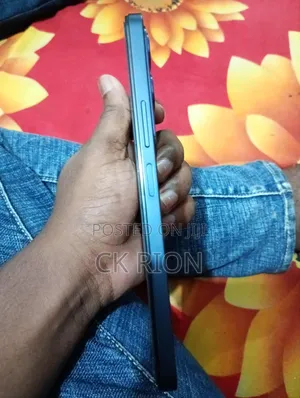 Vivo Y19 128 GB Blue