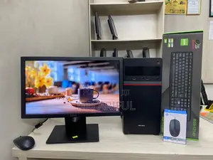 Desktop Computer 8GB AMD Ryzen 3 SSD 500GB