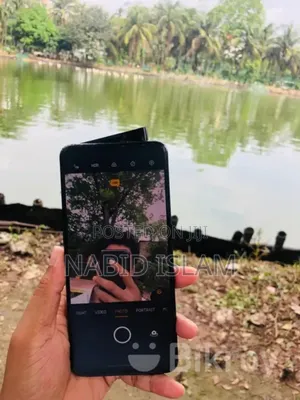 Photo - Oppo Reno 2 256 GB Blue