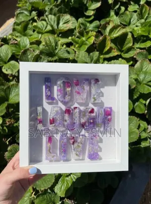 Photo - Personalized Resin Alphabet Showpiec