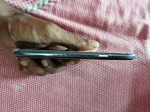 Samsung Galaxy J2 8 GB Black