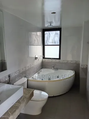 4bdrm Apartment in Gulshan for Rent