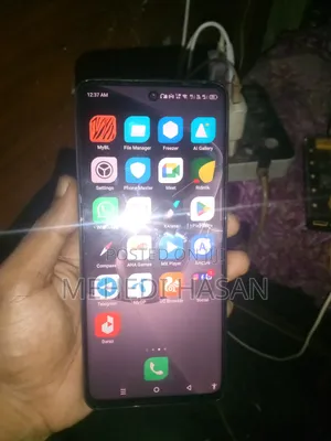 Photo - Infinix Hot 50 128 GB Black