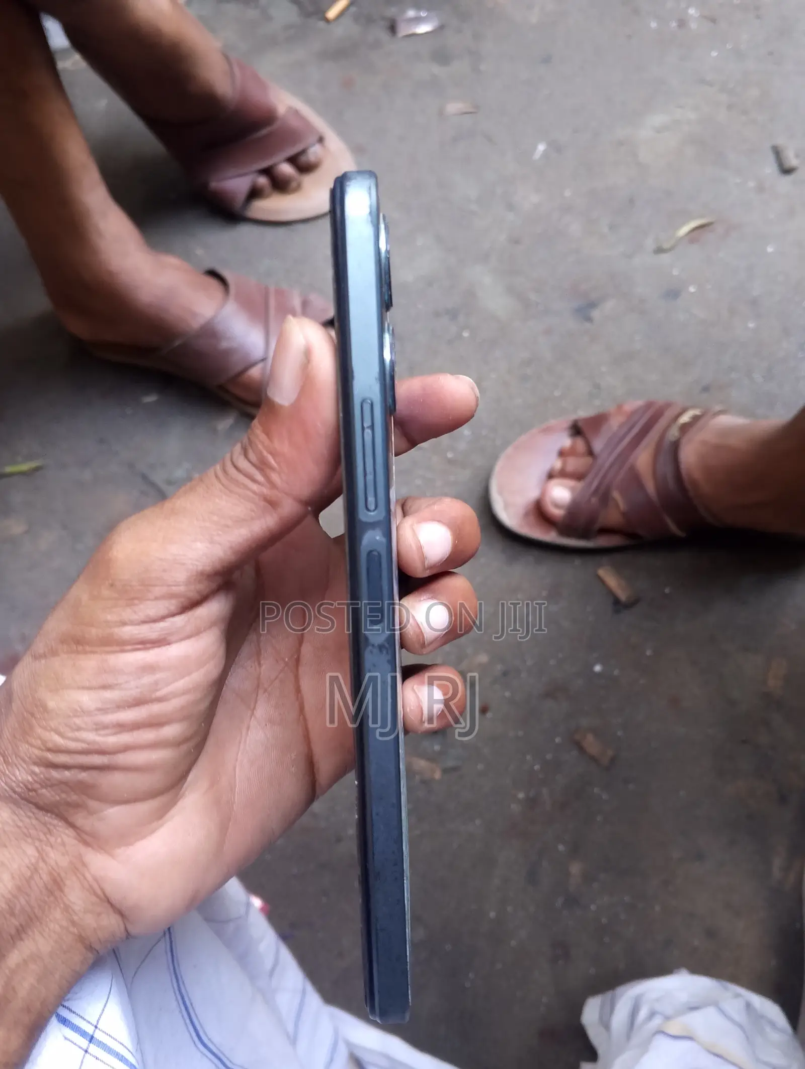 Vivo Y17s 128 GB Blue