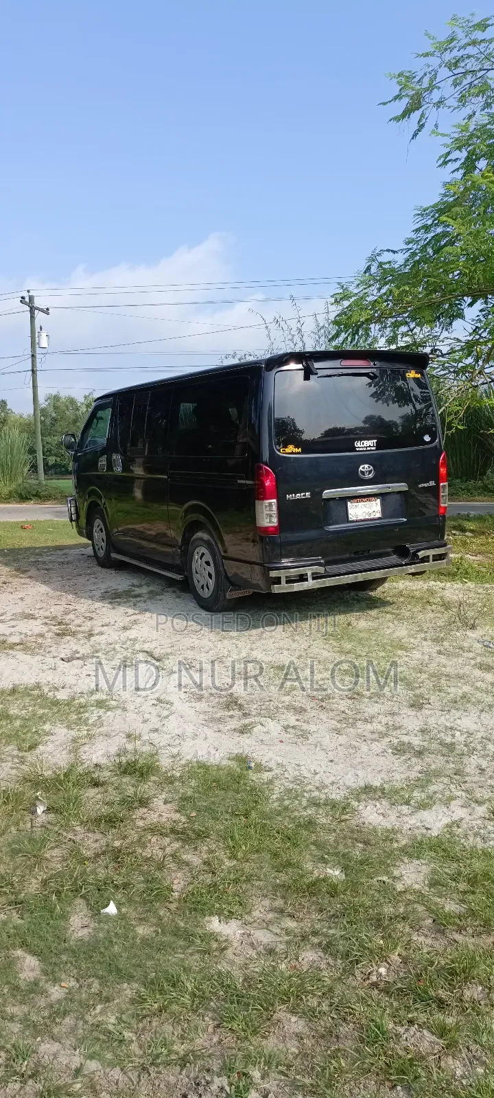 Toyota HiAce 2010 Black