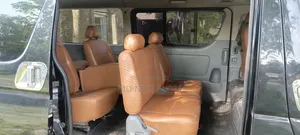 Toyota HiAce 2010 Black