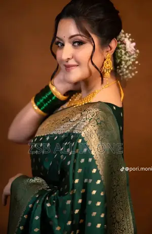 জরী কাতান শাড়ি উইথ ব্লাউজ পিস পরীমনি