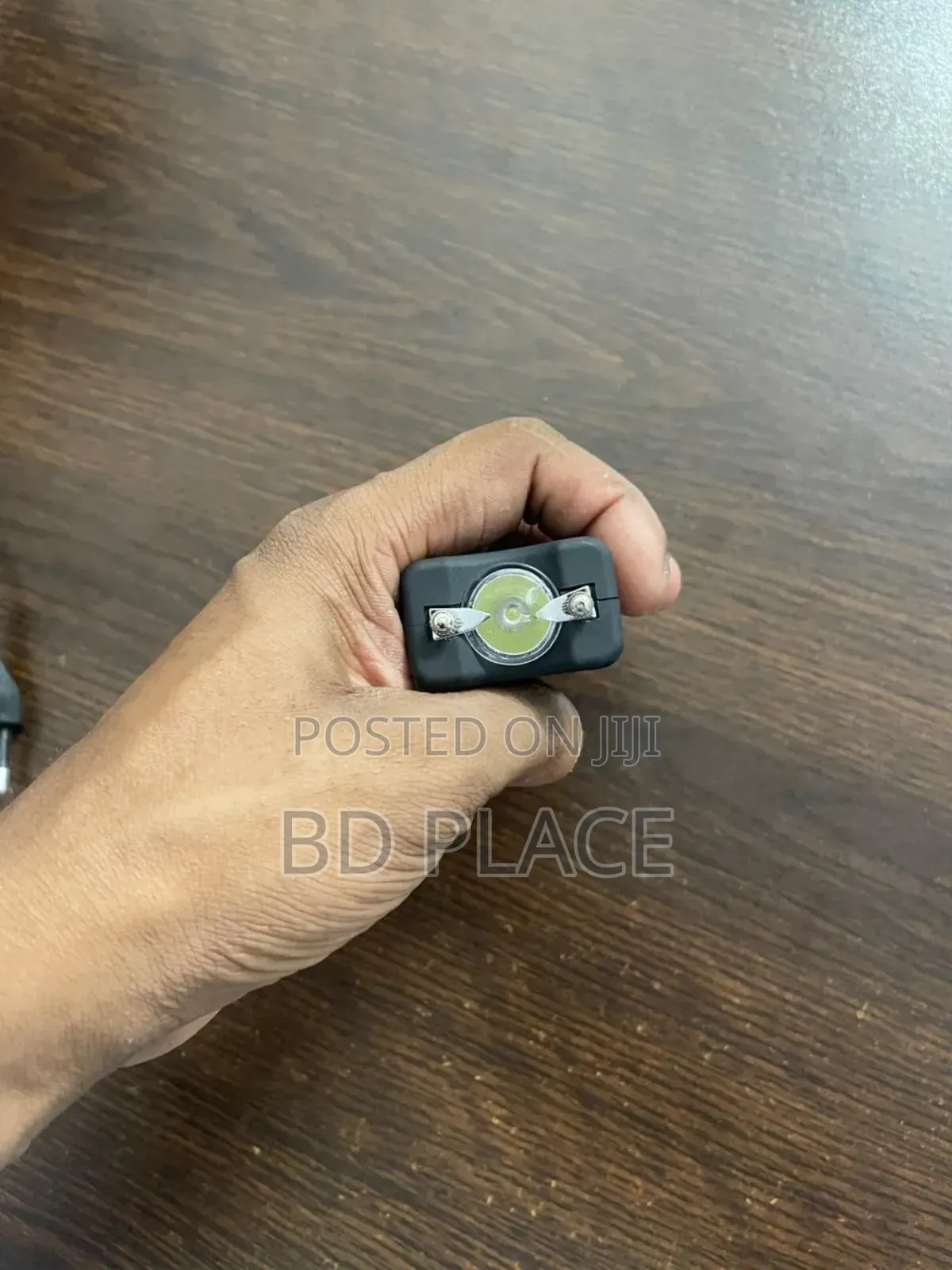 High Voltage Self-Defense Device (Ed-1867)