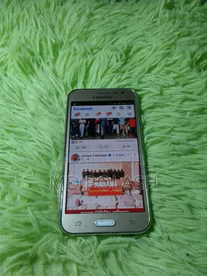 Samsung Galaxy J2 8 GB Rose Gold