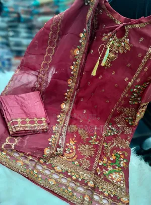 Pakistani Design 4-Piece Sada Bahar Tissue Set