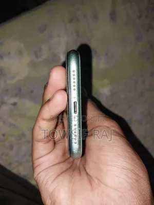 Apple iPhone 11 128 GB Green