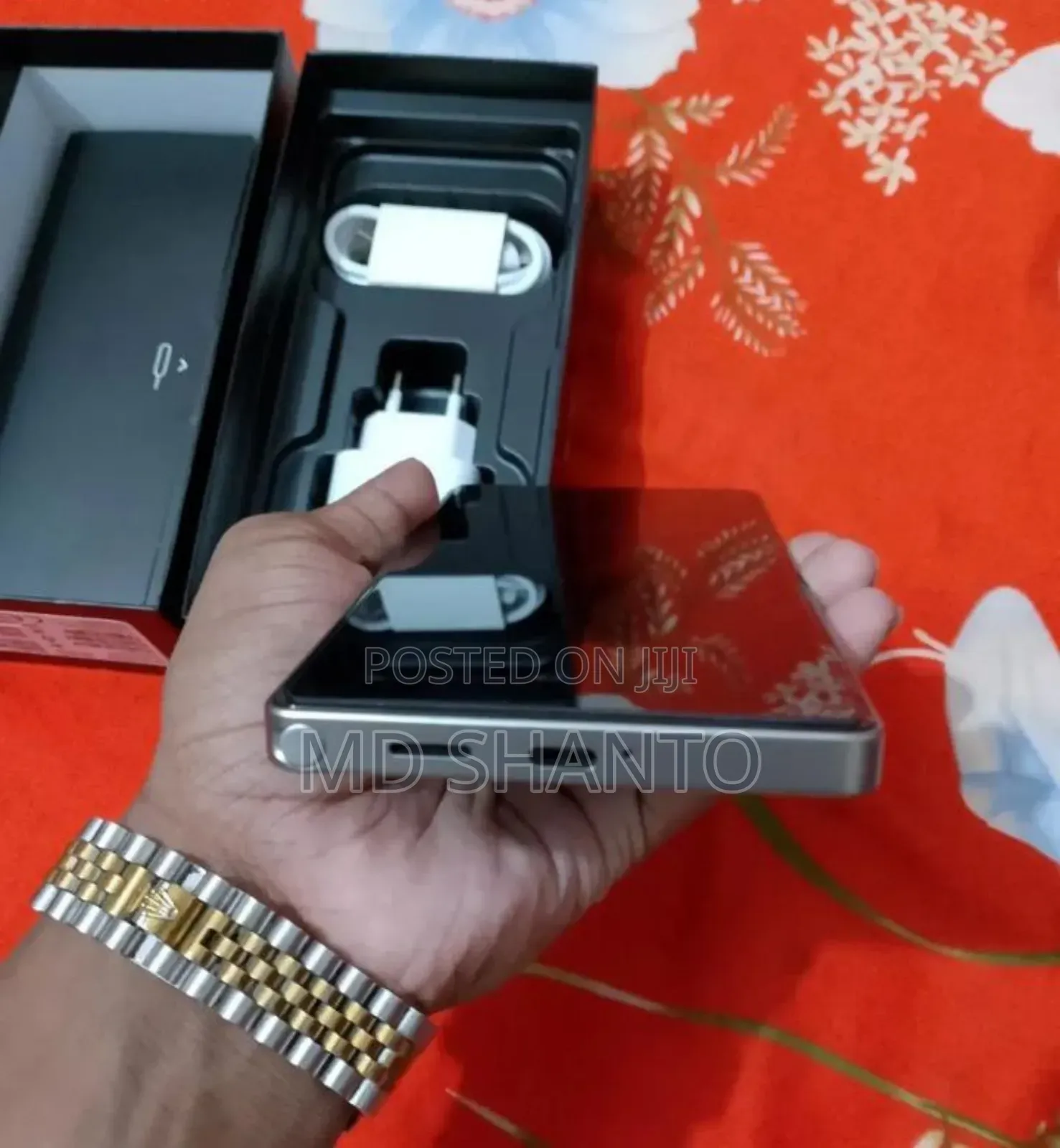 New Mobile Phone 64 GB Silver