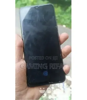 Vivo V21e 128 GB Black