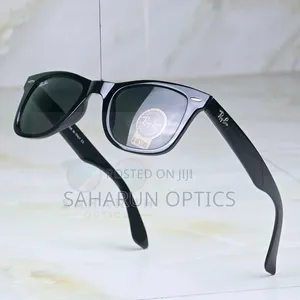 Ray-Ban 2140 Premium Wayfarer Glass Lens Sunglass for Man