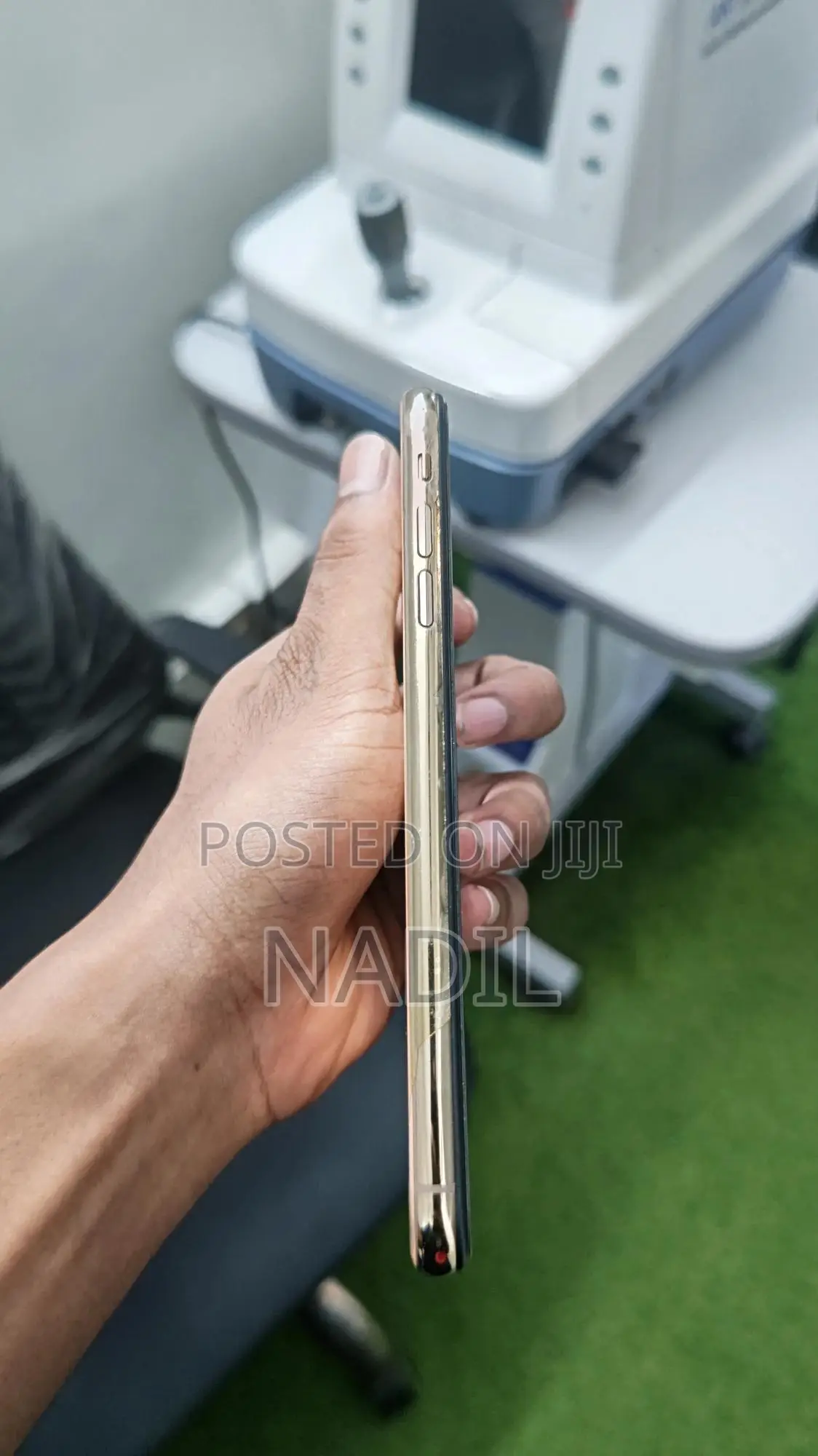 New Apple iPhone XS Max 64 GB Rose Gold