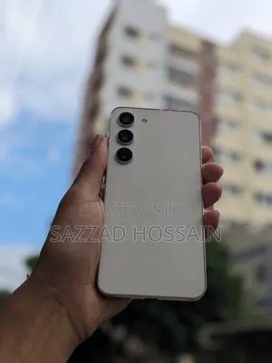 Photo - Samsung Galaxy S23 128 GB White