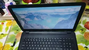 Laptop HP 15-Dw3031 4GB Intel Core I3 SSD 4T