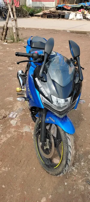Suzuki 2023 Blue