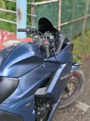 Suzuki GSXF 2022 Blue