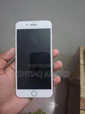 Photo - Apple iPhone 8 Plus 64 GB Rose Gold