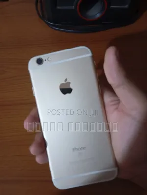 Apple iPhone 6s 64 GB Gold