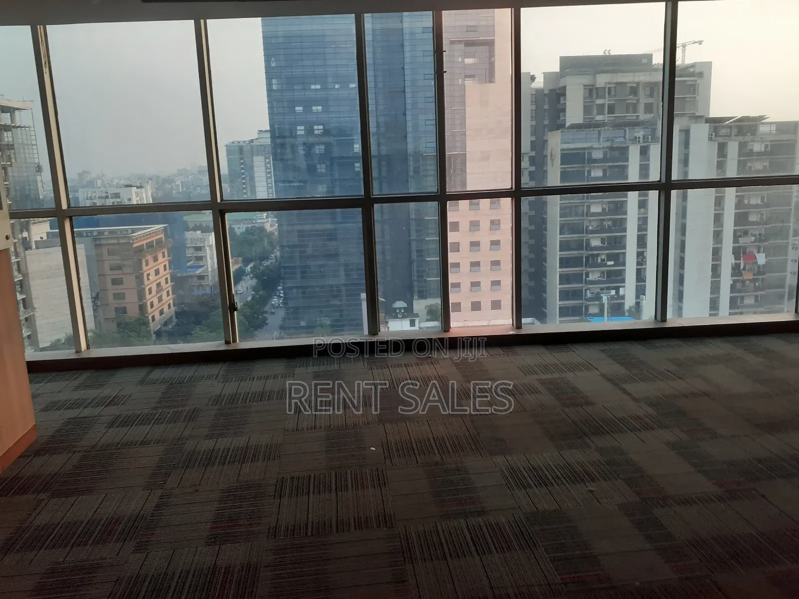 Fully Commercial 7800 Sq Ft Office Space for Rent in Gulshan-1