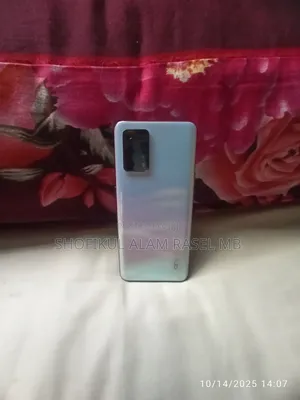 Photo - Oppo A95 128 GB Silver