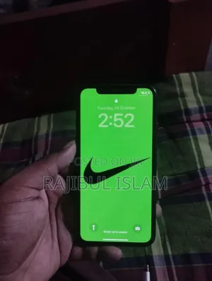 Apple iPhone X 64 GB Black