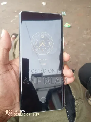 Photo - Xiaomi Redmi Note 14 Pro+ 5G 256 GB White