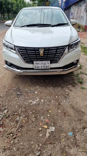 Photo - Toyota Premio 1.8 FWD 2016 Pearl