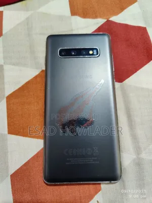 Photo - Samsung Galaxy S10 Plus 128 GB Black