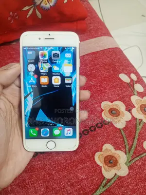 Photo - Apple iPhone 6 64 GB Rose Gold