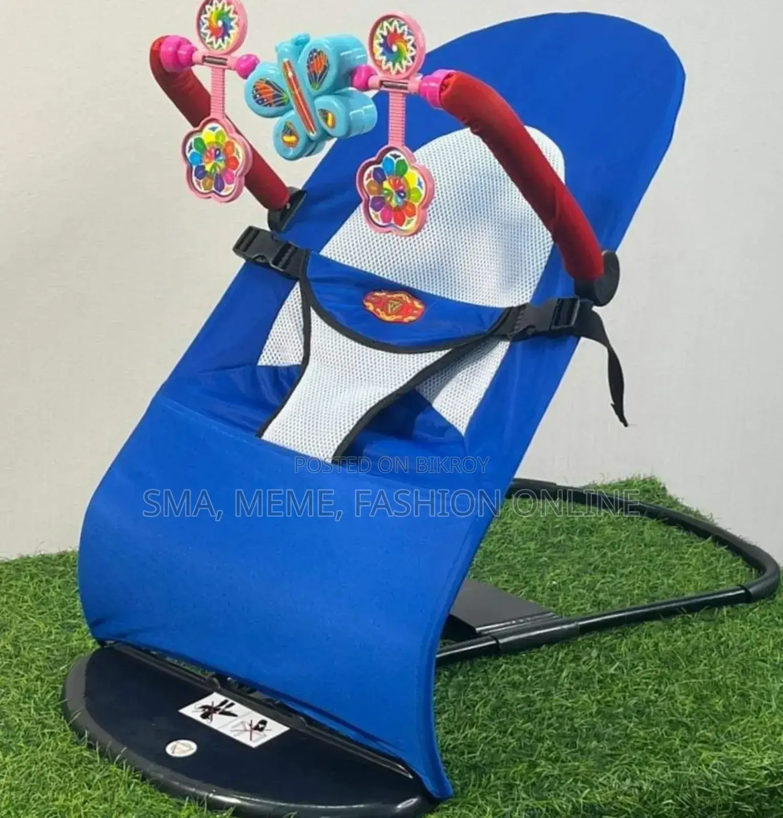 বেবি বাউন্সার উইথ টয়েজ
