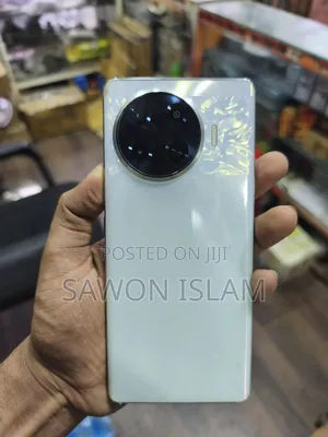 Tecno Spark 20 Pro Plus 256 GB White